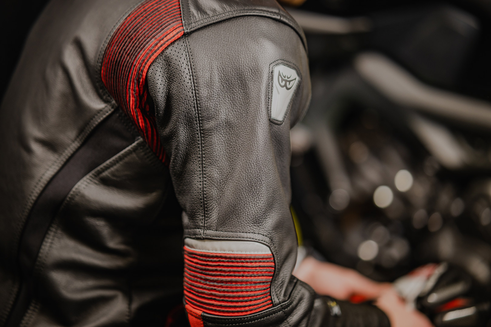 Berik Flexius Motorcycle Leather Jacket black/red 60 Figure 5