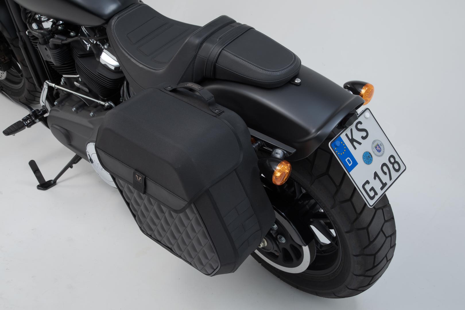 SW-Motech Legend Gear sistem de geantă laterală LH2 - 1x 25.5 l. Softail Fat Bob / S (17-). Figura 3