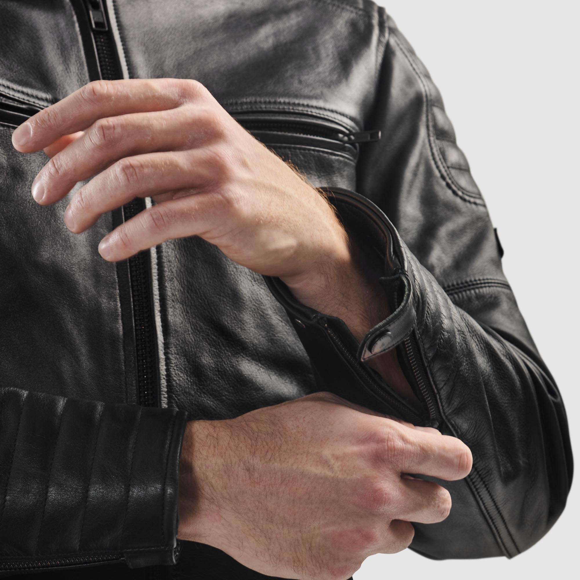 Side view of Rebelhorn Hunter 2 Motorcycle Leather Jacket