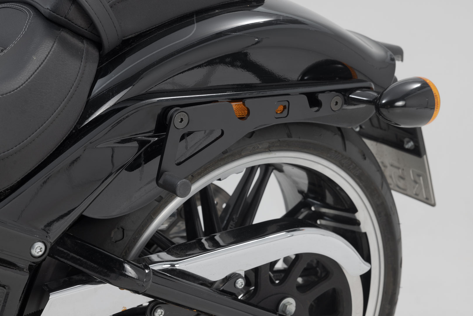 SW-Motech SLH portavion lateral LH1 stânga - Harley-David FatBoy /S, Breakout/S (17-). Pentru LH1. Figura 3