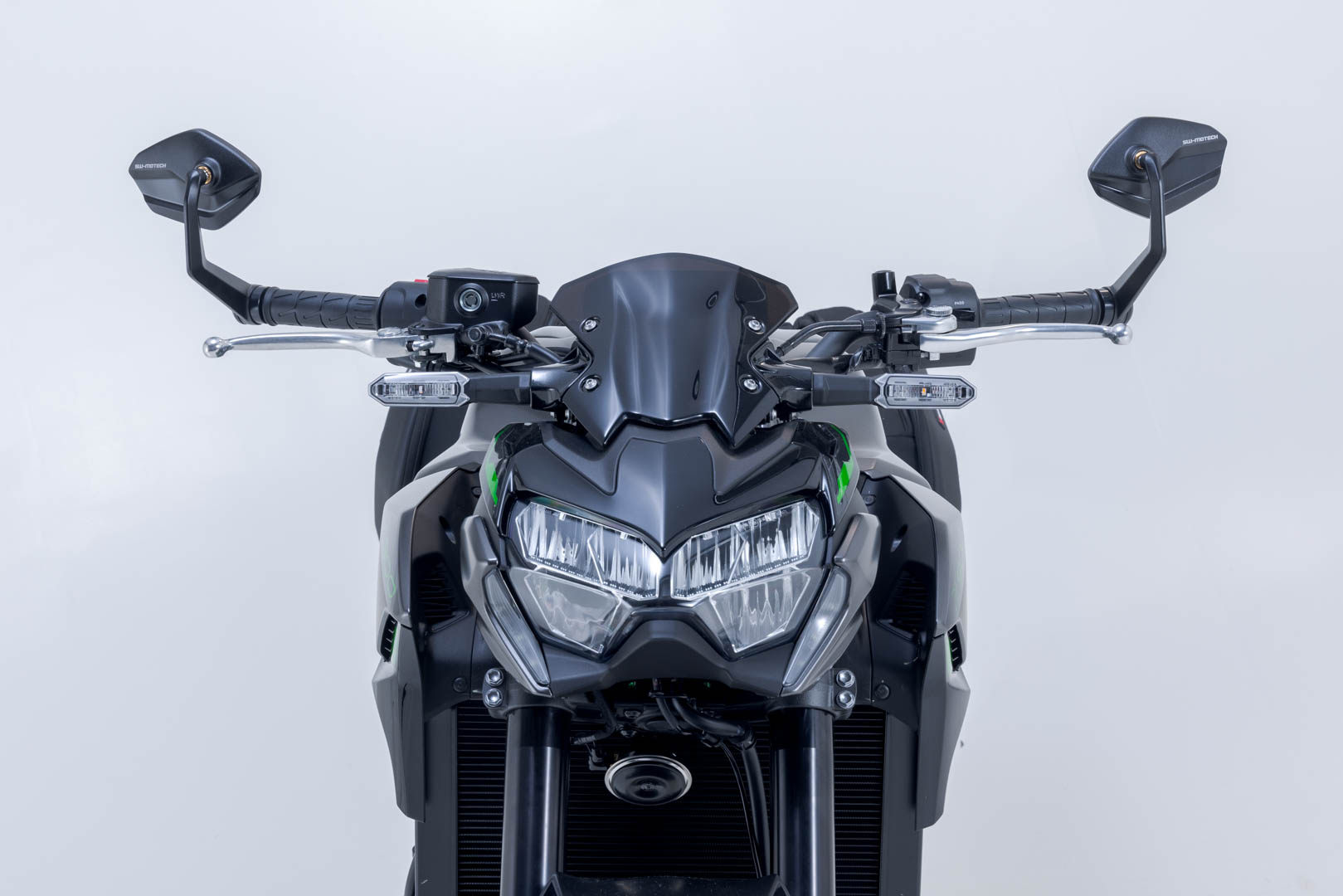 SW-Motech Bar ändspeglar – Kawasaki-modeller, CFMoto 675NK. Figur 2