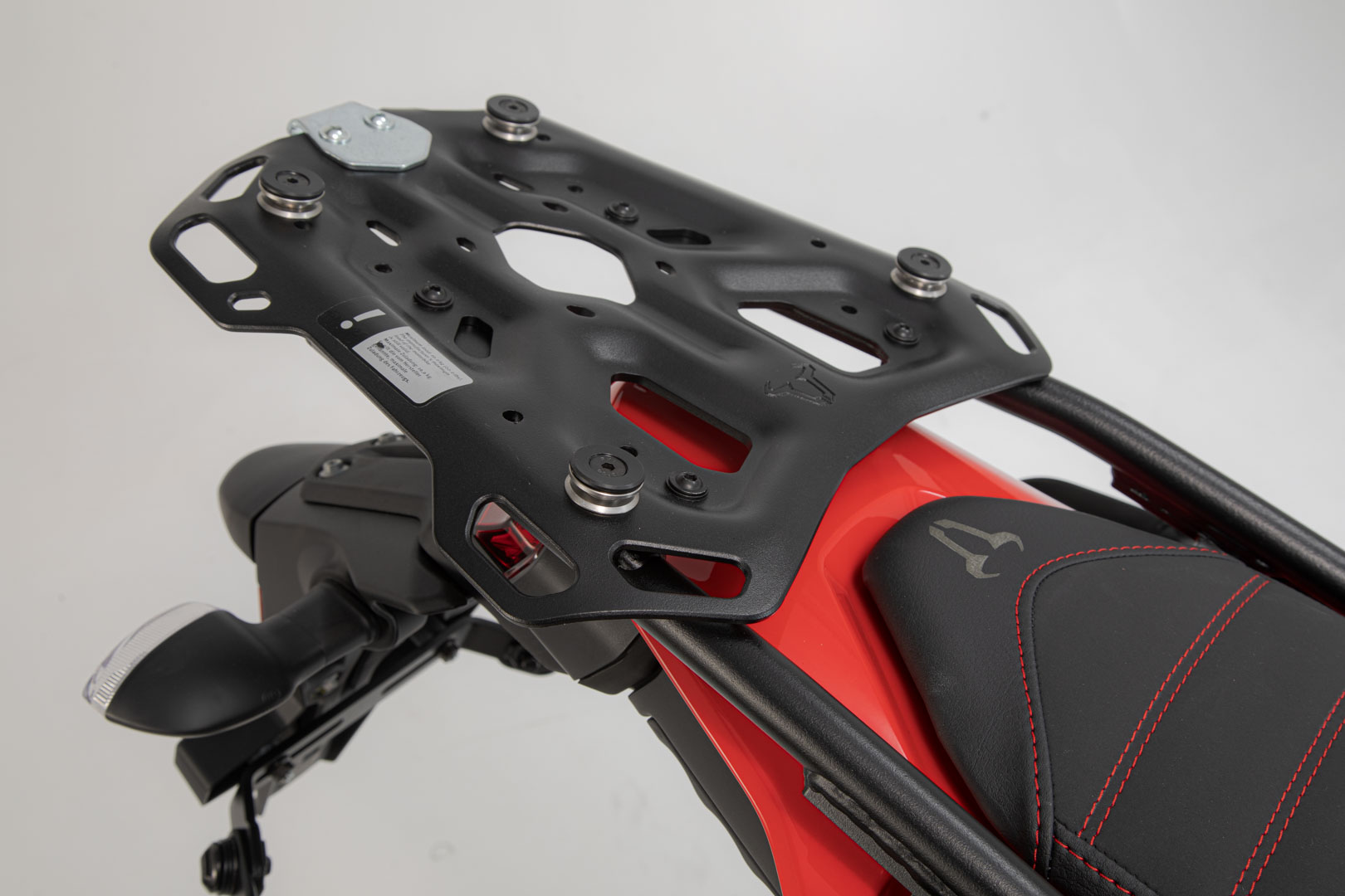 Sistem de top case SW-Motech TRAX ADV - Negru. Modele Yamaha Ténéré 700 (19-). Figura 3