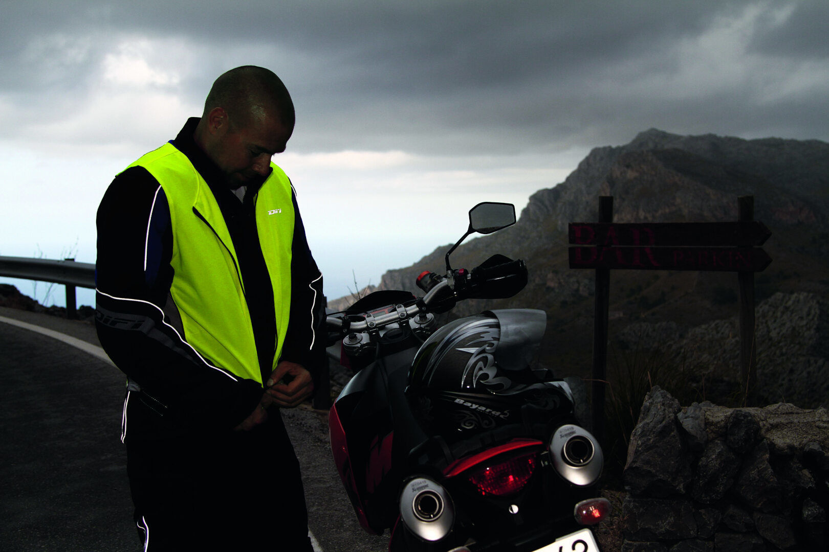 DIFI Vision Reflex High Visibility Vest S Figure 3