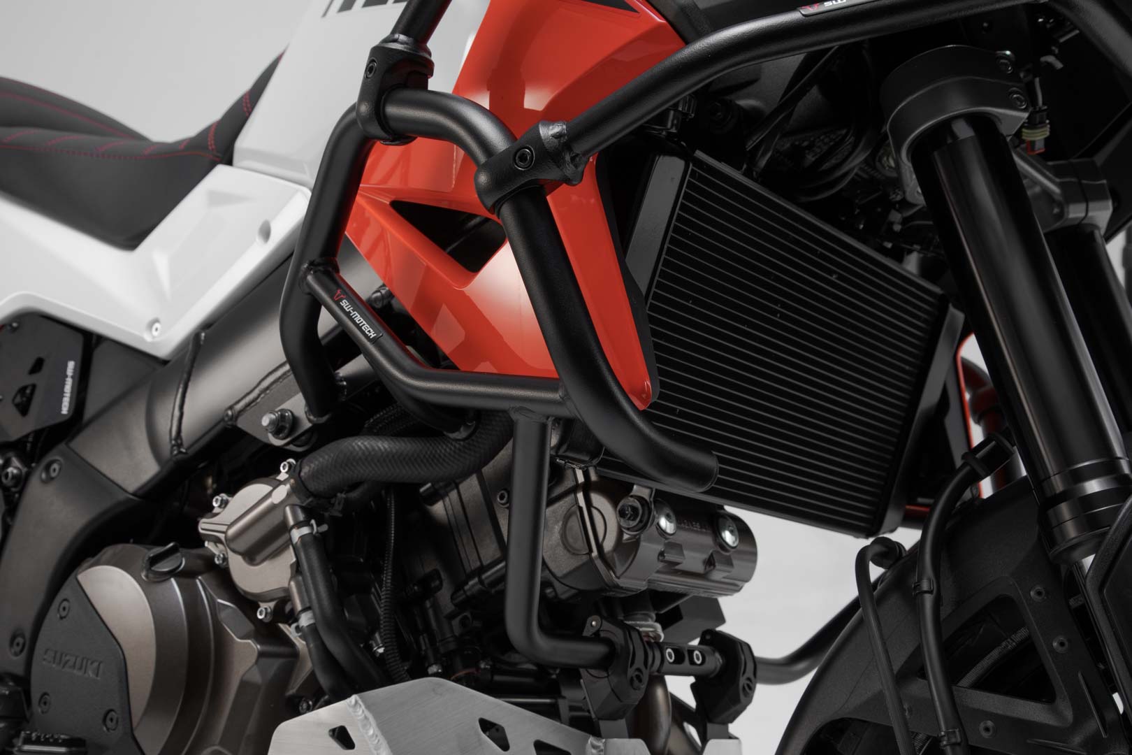 SW-Motech Crash bar - Negru. Suzuki V-Strom 1050 (19-). Figura 1