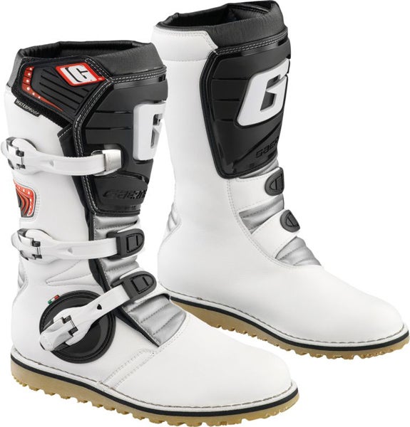 Gaerne Balance Classic Motorcycle Boots white 39 Figure 1