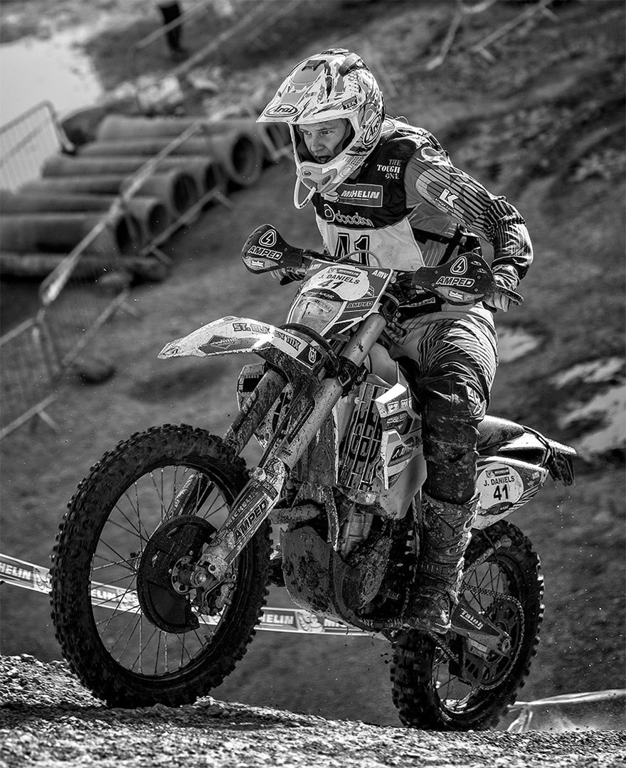 Kriega Hands Free Byggsats Figur 2