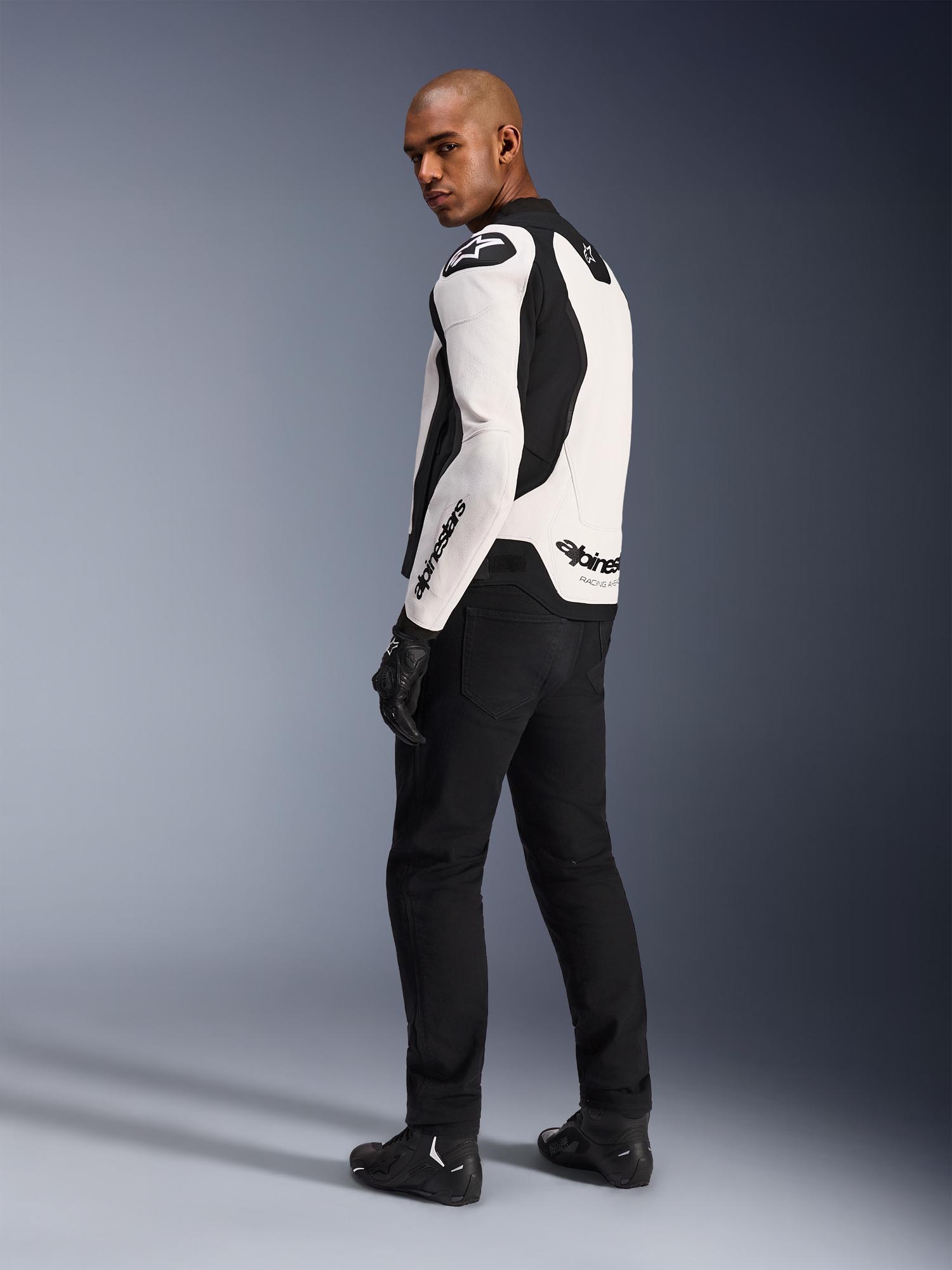 Alpinestars GP Force V2 Giacca in pelle da moto bianco/nero 58 Figura 4
