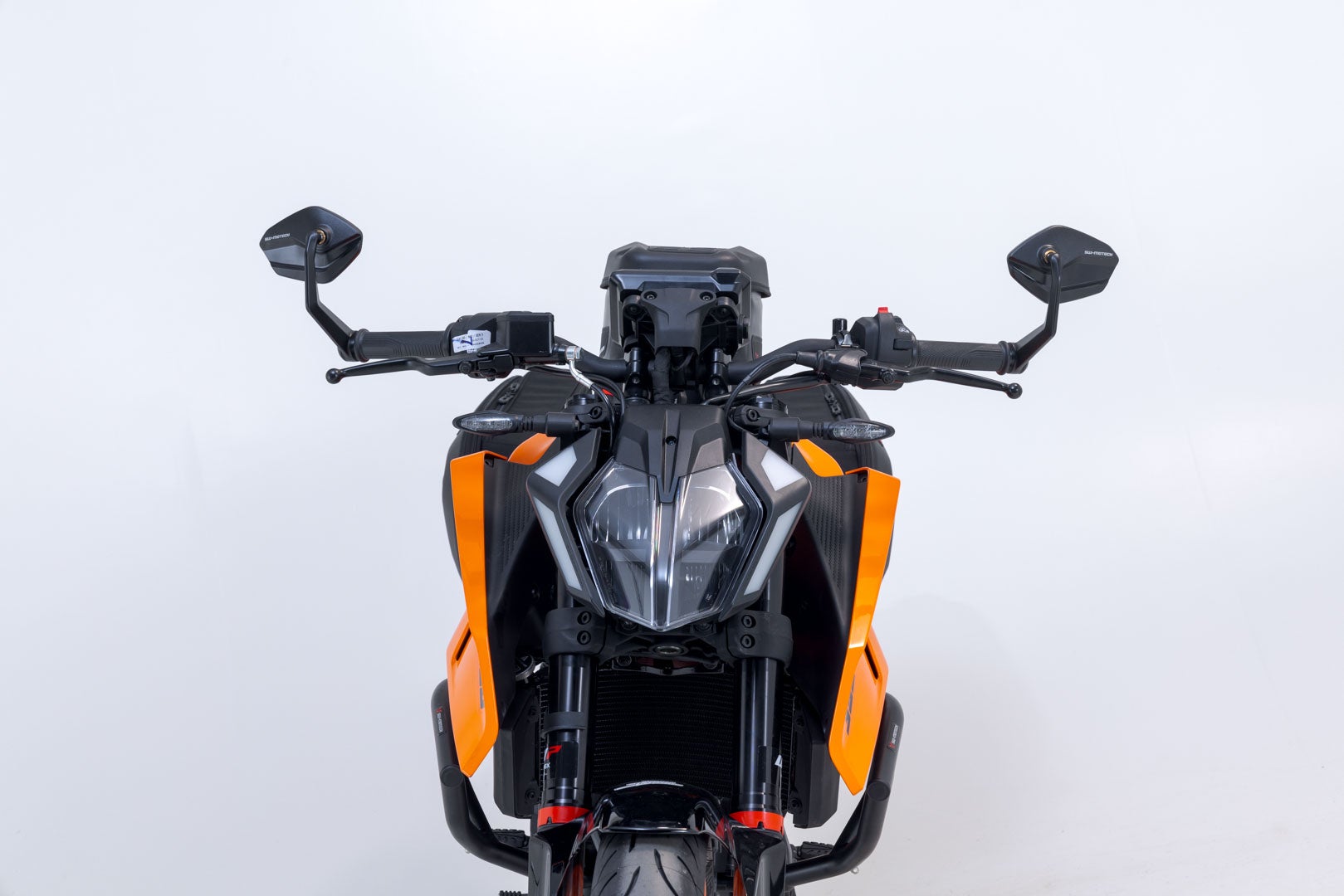 SW-Motech Bar エンドミラー - アプリリア、ドゥカティ、ホンダ、KTM、ヤマハモデル。 図2