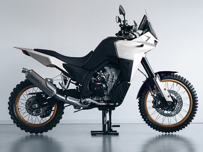 Race Tech Revolution plastkit Figur 1