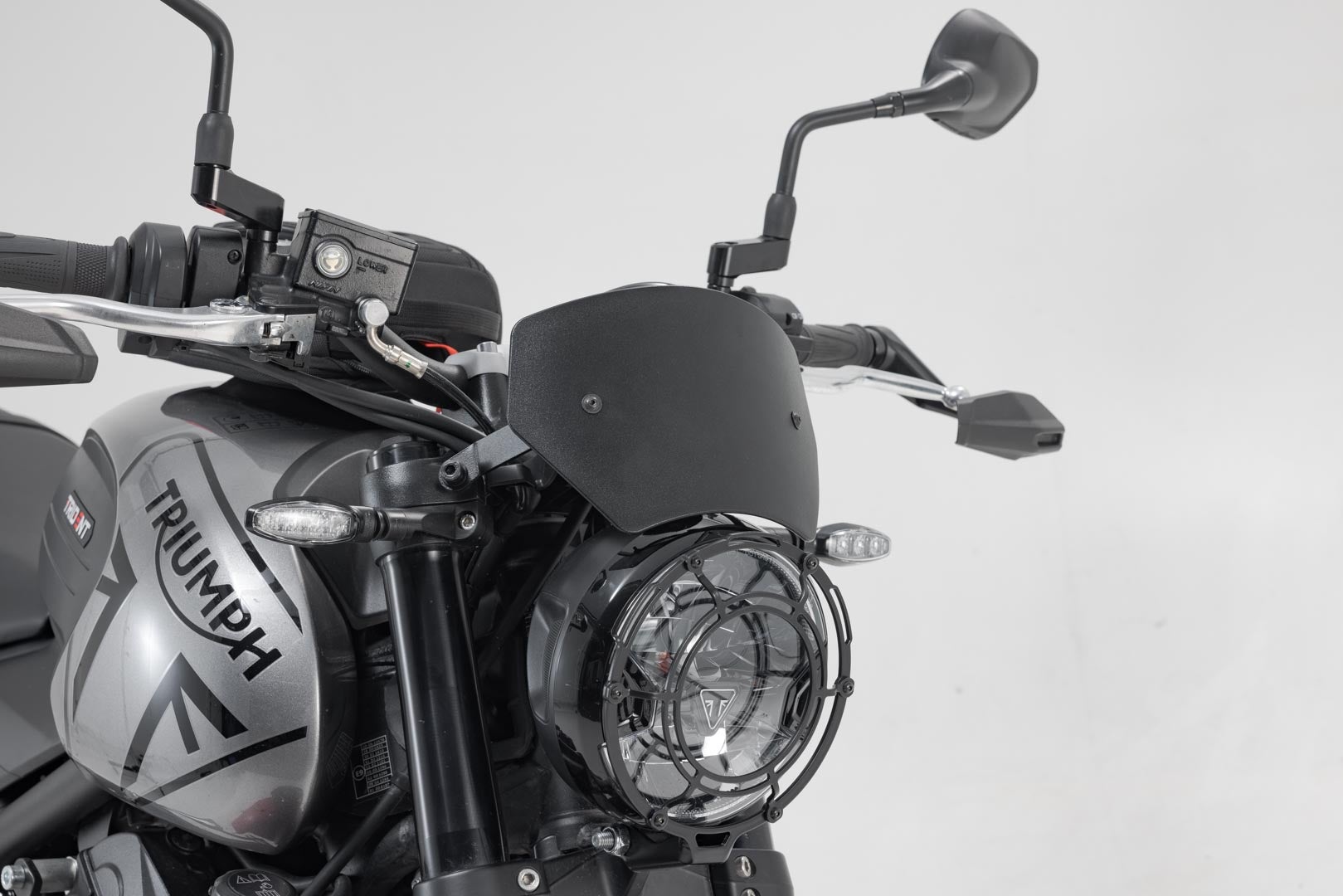 SW-Motech čelné sklo - čierne. Triumph Trident 660 (21-25). Obrázok 1