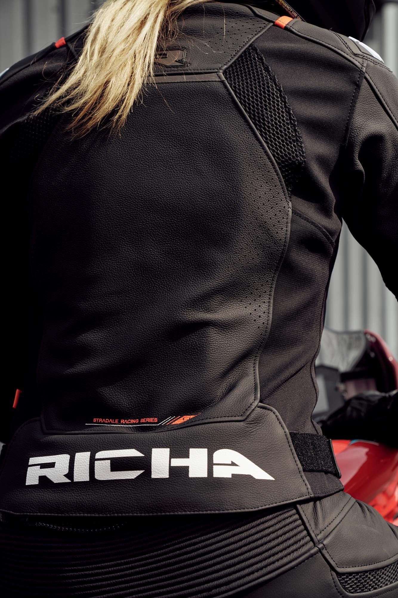 Richa Stradale Evo Motorcykelskinnjacka 46 Figur 5