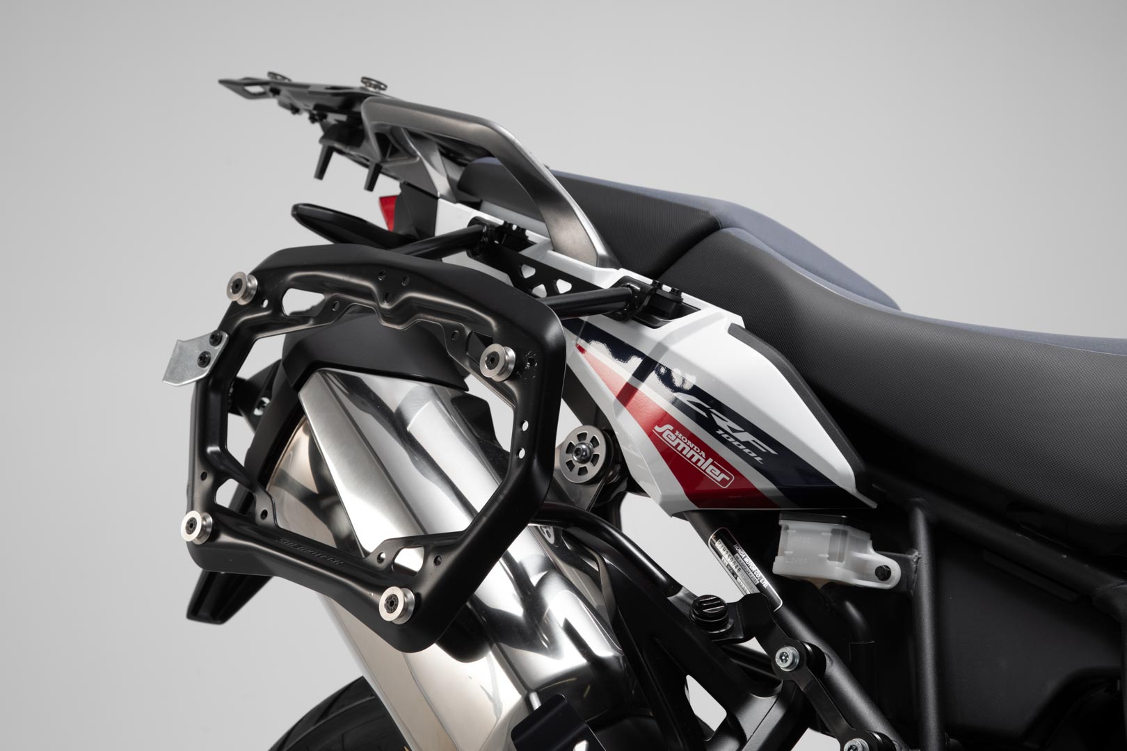 Setul de aventură SW-Motech TRAX ADV - Argint. Honda CRF1000L Africa Twin (18-). Figura 3