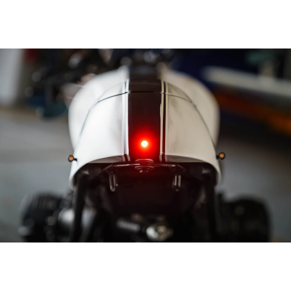 Lampă spate/frână LED Kellermann Atto, neagră, sticlă transparentă, marcată E, pentru montare orizontală, piesă Chrome Clar Figura 3