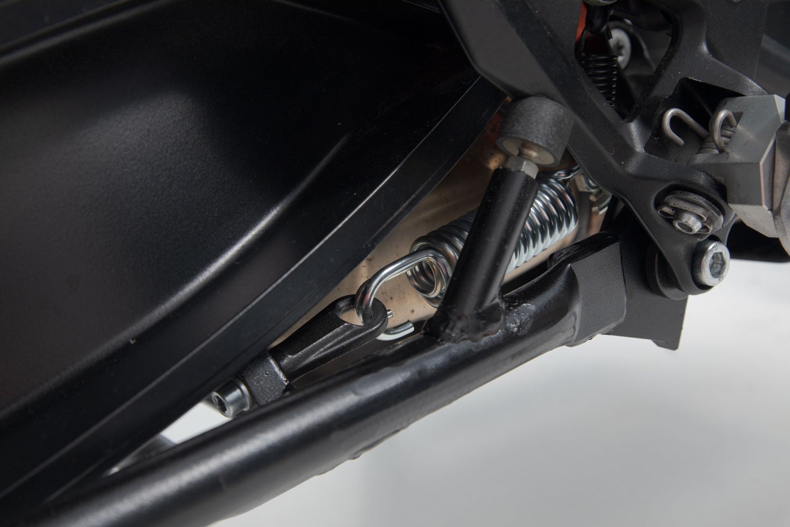 SW-Motech Noir. KTM 790 Adv R, 890 Adv R. - Noir. KTM 790 Adv R, 890 Adv R. Figure 5
