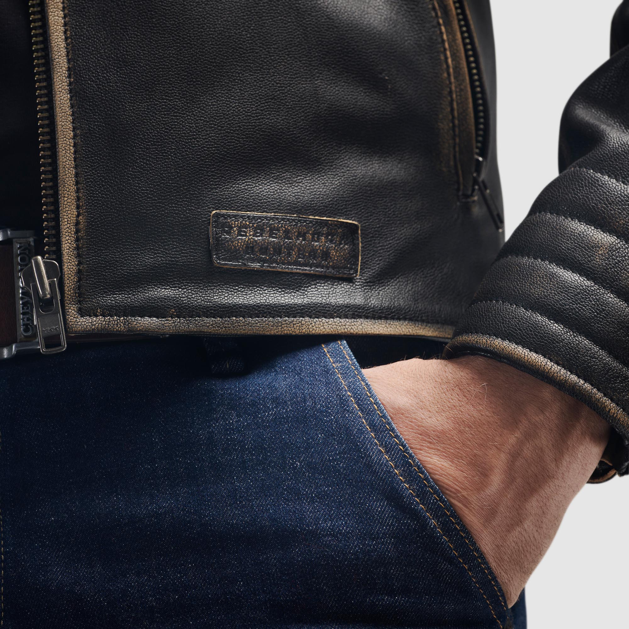 Side view of Rebelhorn Hunter 2 Motorcycle Leather Jacket