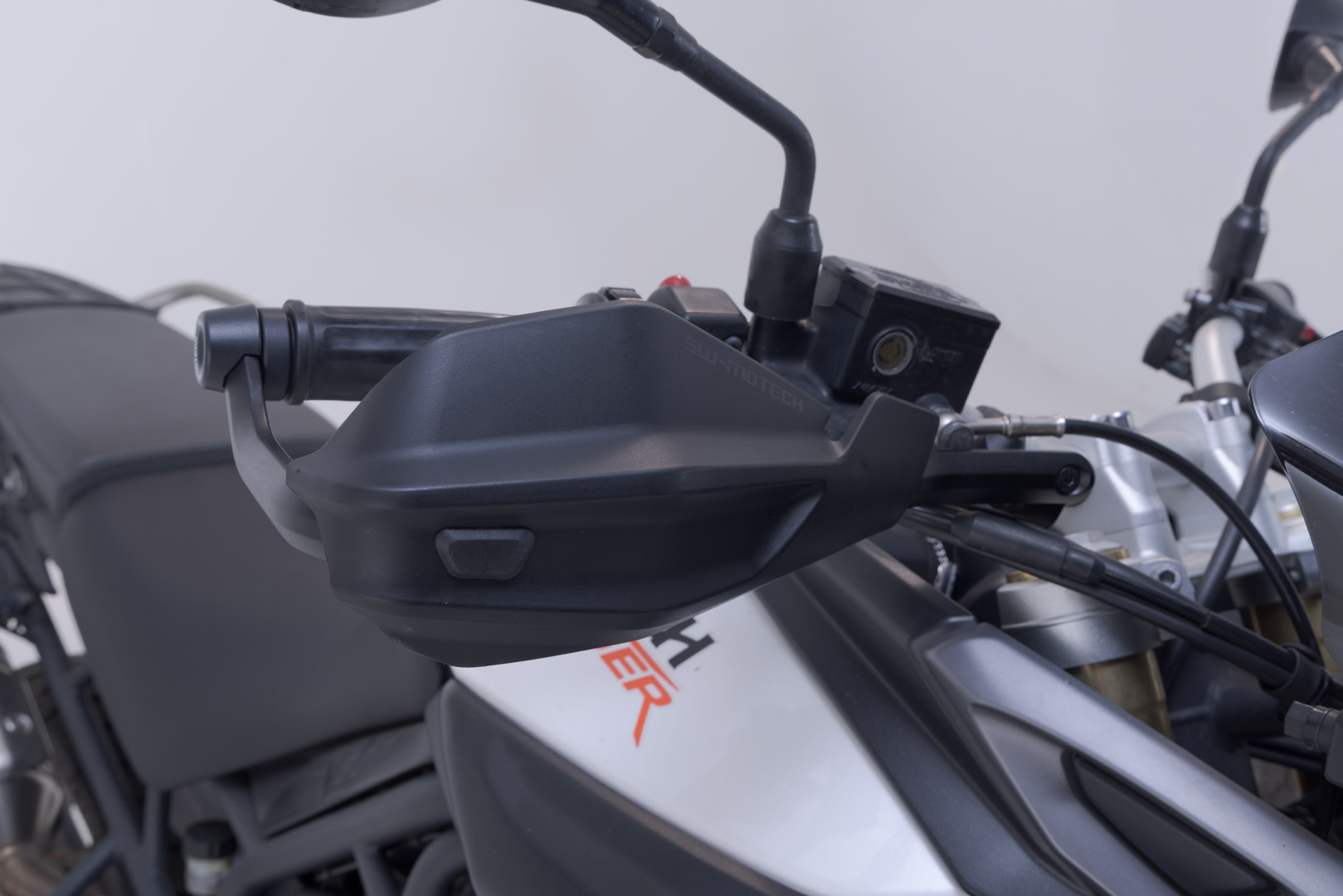 Kit de protecție SW-Motech Adventure - Negru. Tiger 800/XC/XR, Tiger 1200/XC/XR. Figura 3