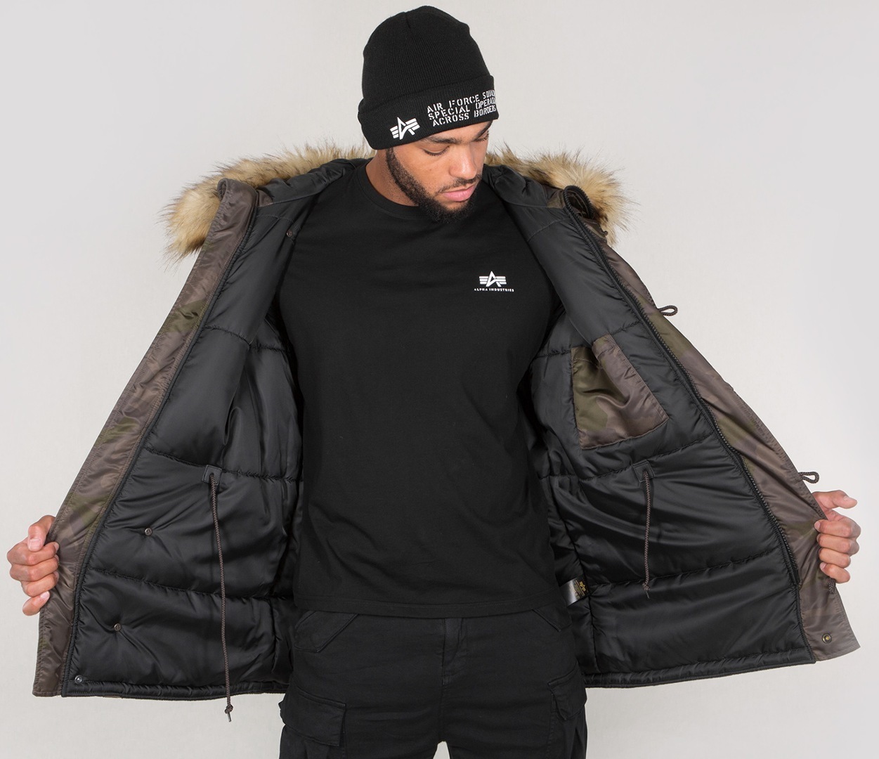 Alpha Industries N3B Airborne Jacke dunkles camouflage M Abbildung 2