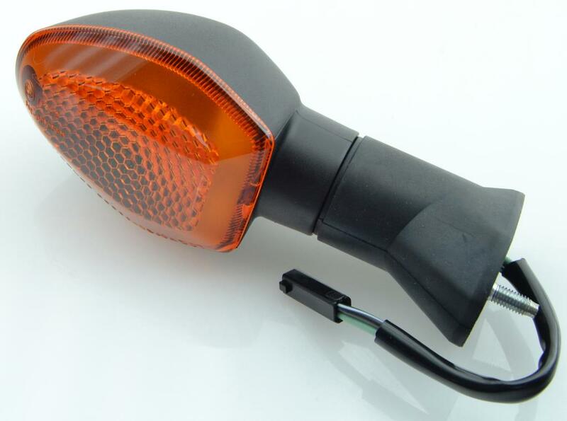 PĂRȚILE V Semnalizator față, dreapta/spate stânga, OE Type Suzuki GSR 750 Figura 2