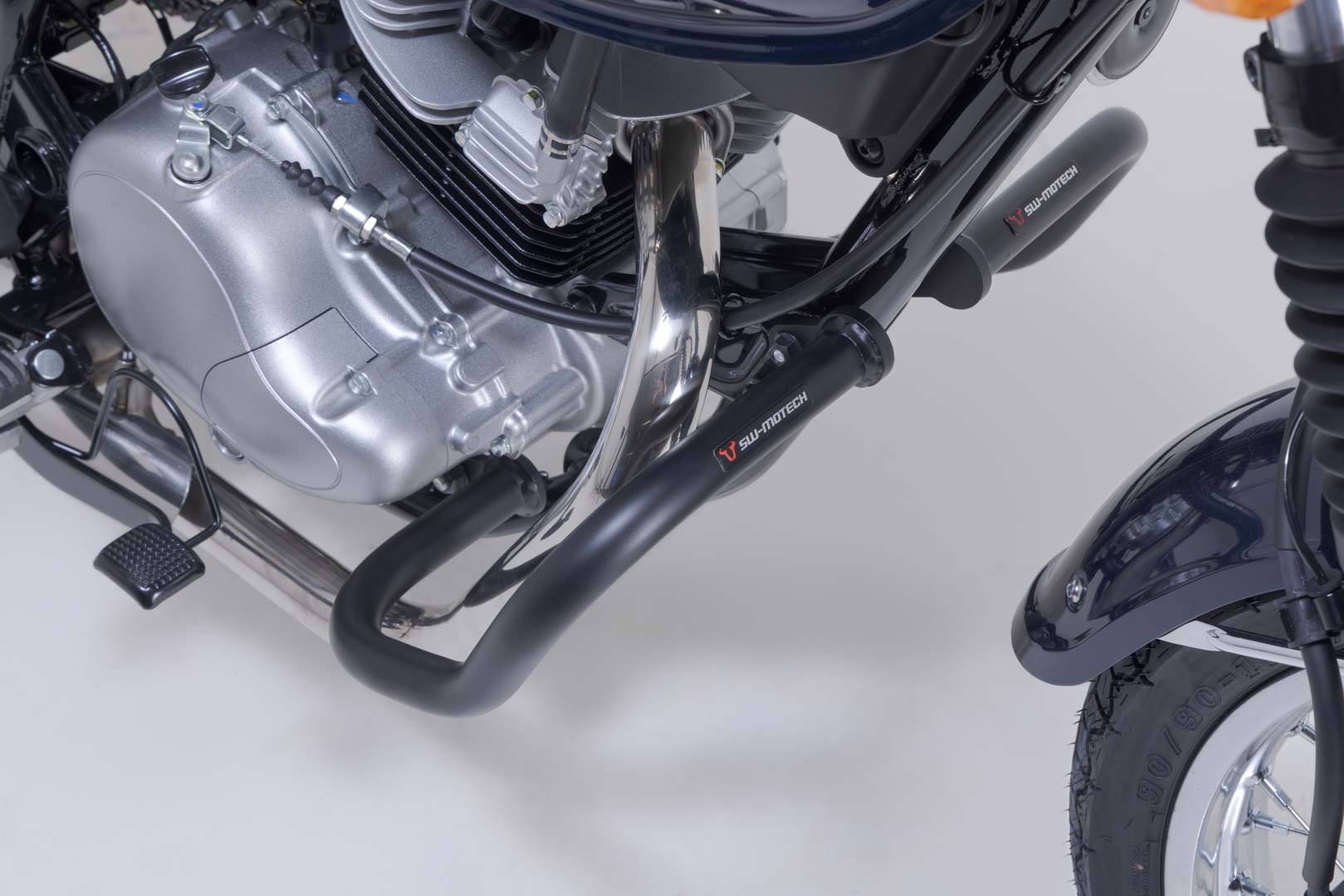 SW-Motech Krockbåge - Svart. Kawasaki W230 (24-). Figur 3