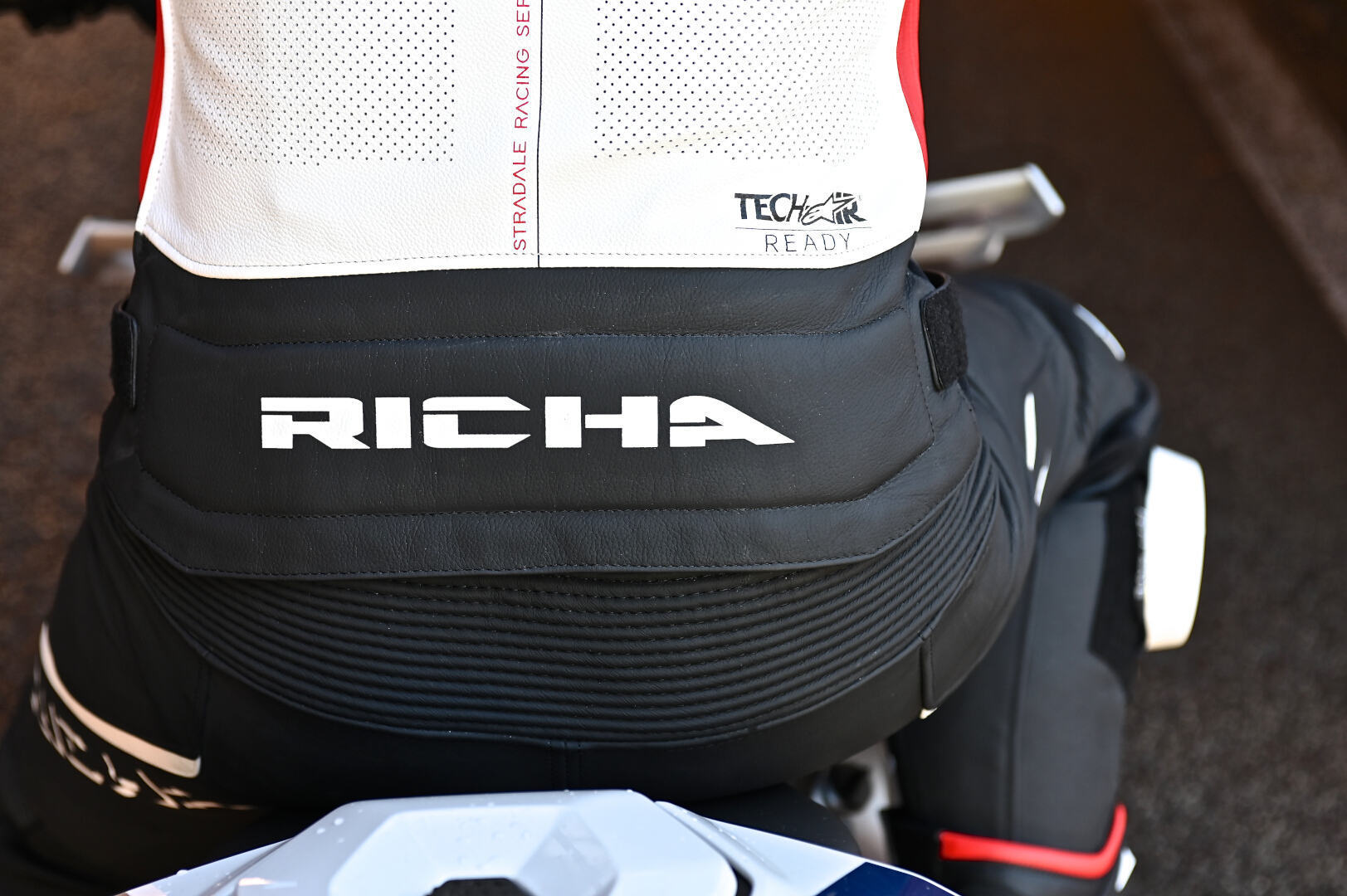 Richa Stradale perforated Motorcycle Leather Jacket blue/white/black/red 48 Figure 7