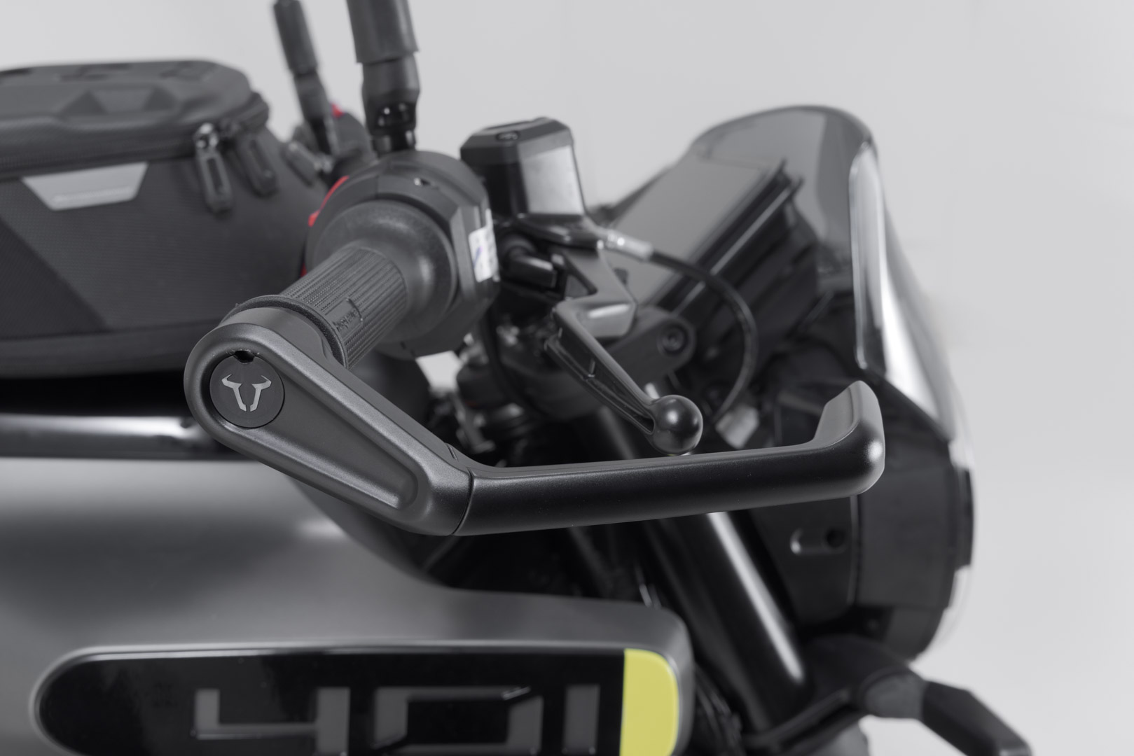 Protecții SW-Motech - Negri. Husqvarna Svartpilen/Vitpilen 401 (23-). Figura 5