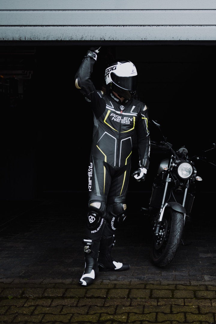 Arlen Ness Alcarras Race One Piece Kangaroo Motorcycle Leather Suit black/grey/yellow 58 Figure 3