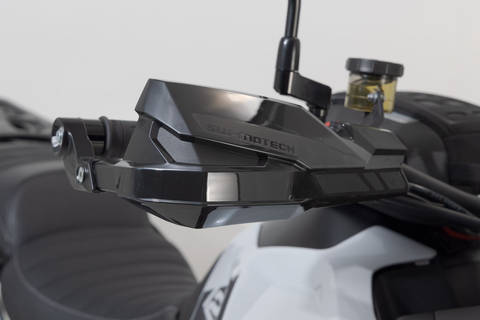 SW-Motech KOBRA Kit Paramano - Nero. Triumph Tiger 1200 modelli (22-). Figura 3