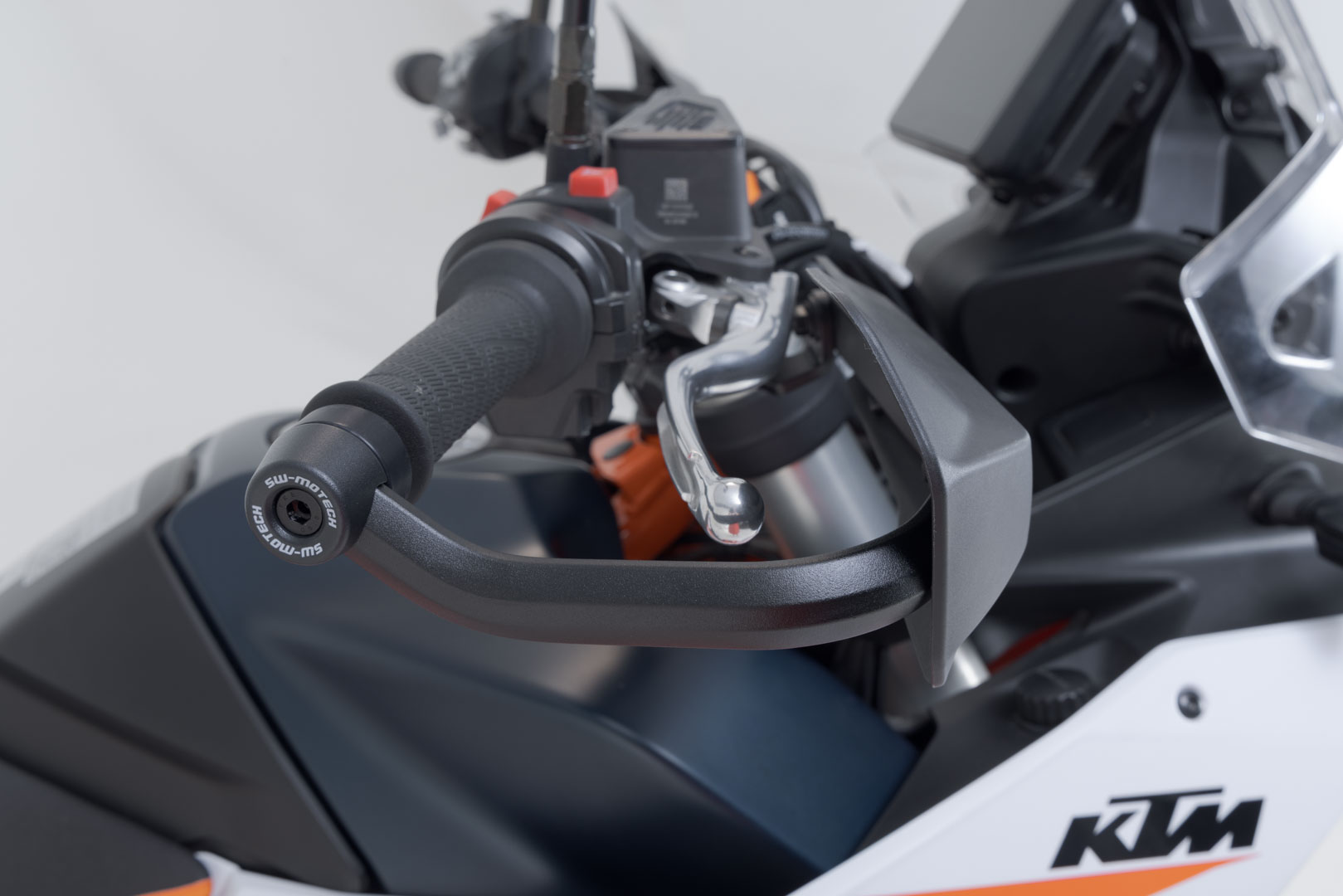 Kit SW-Motech Sport de protecție de mână - Negru. Modele Ducati / KTM. Figura 5