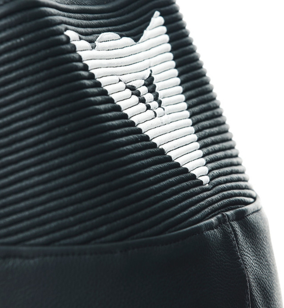 Dainese Tosa Costum de piele de motocicletă perforat cu un Pece alb/negru 48 Figura 5