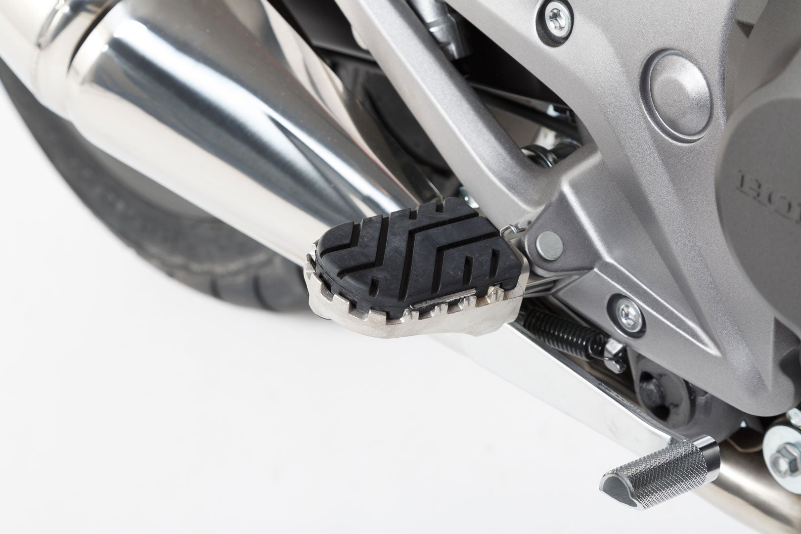 SW-Motech ION footrest kit - Honda / Suzuki / KTM models. Figure 3