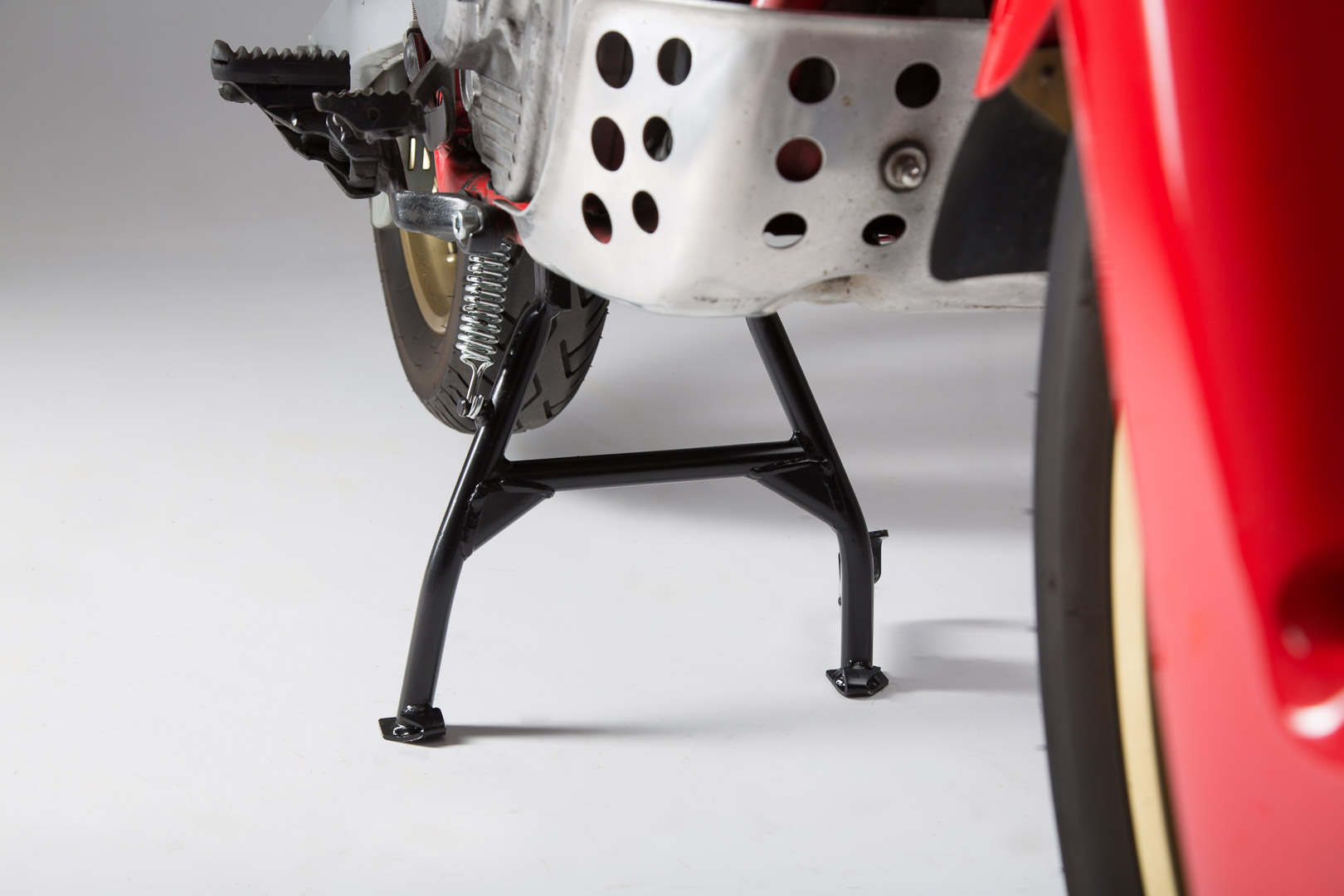 Standul SW-Motech - Negru. Honda NX650 Dominator (88-95). Figura 5