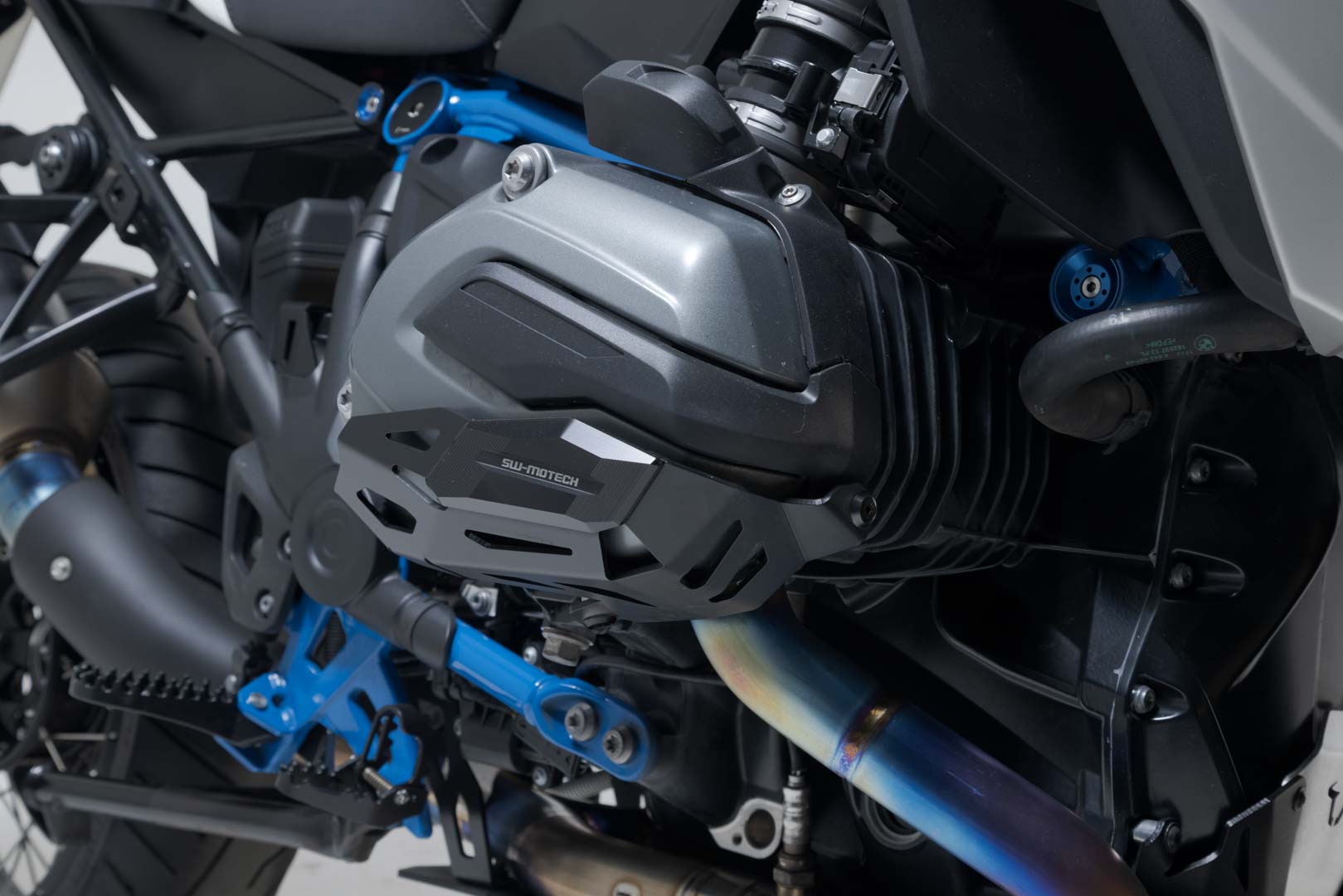 SW-Motech Protecția cilindrului - Neagră. BMW R 1200-modele (12-18). Figura 1