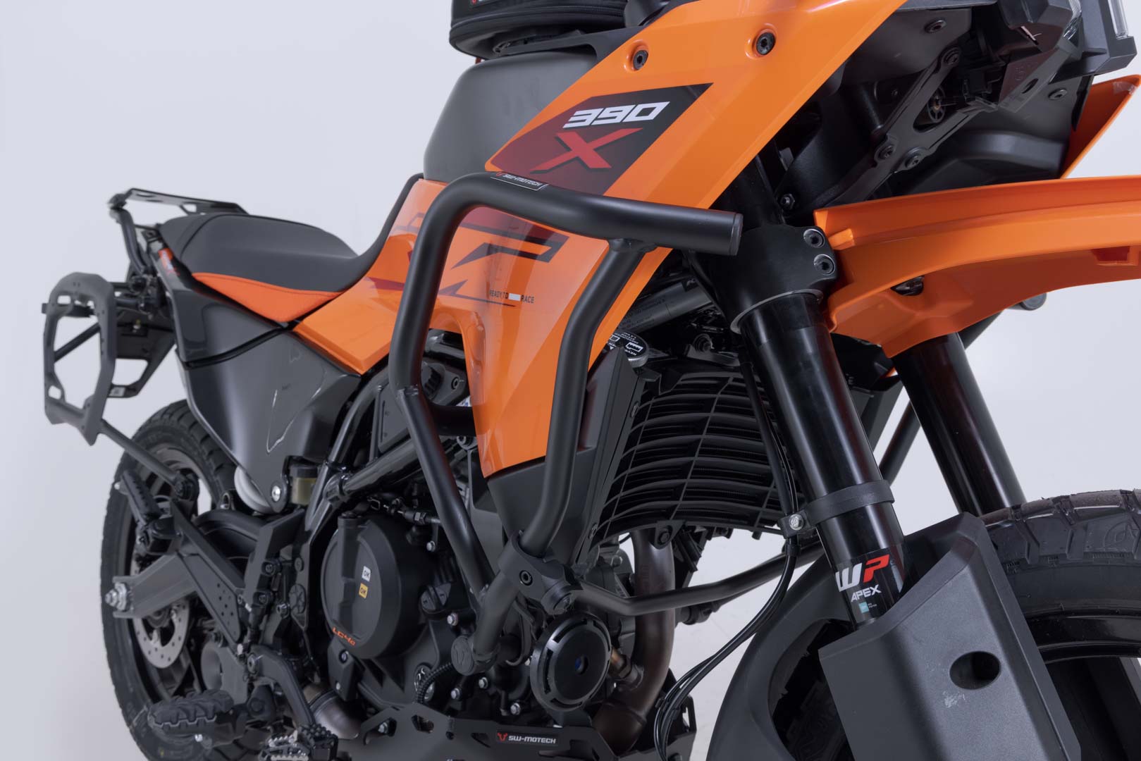 SW-Motech Crash bar - Svart. KTM 250 Advanced, 390 Rad (25-). Figur 2
