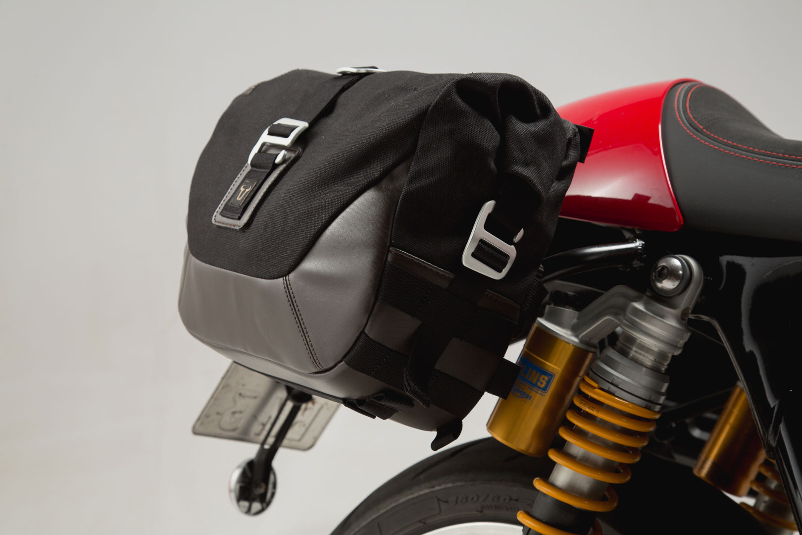SW-Motech Legend Gear sistem de geantă laterală LC - Triumph Thruxton 1200/R (16-19), TFC (18-). Figura 1