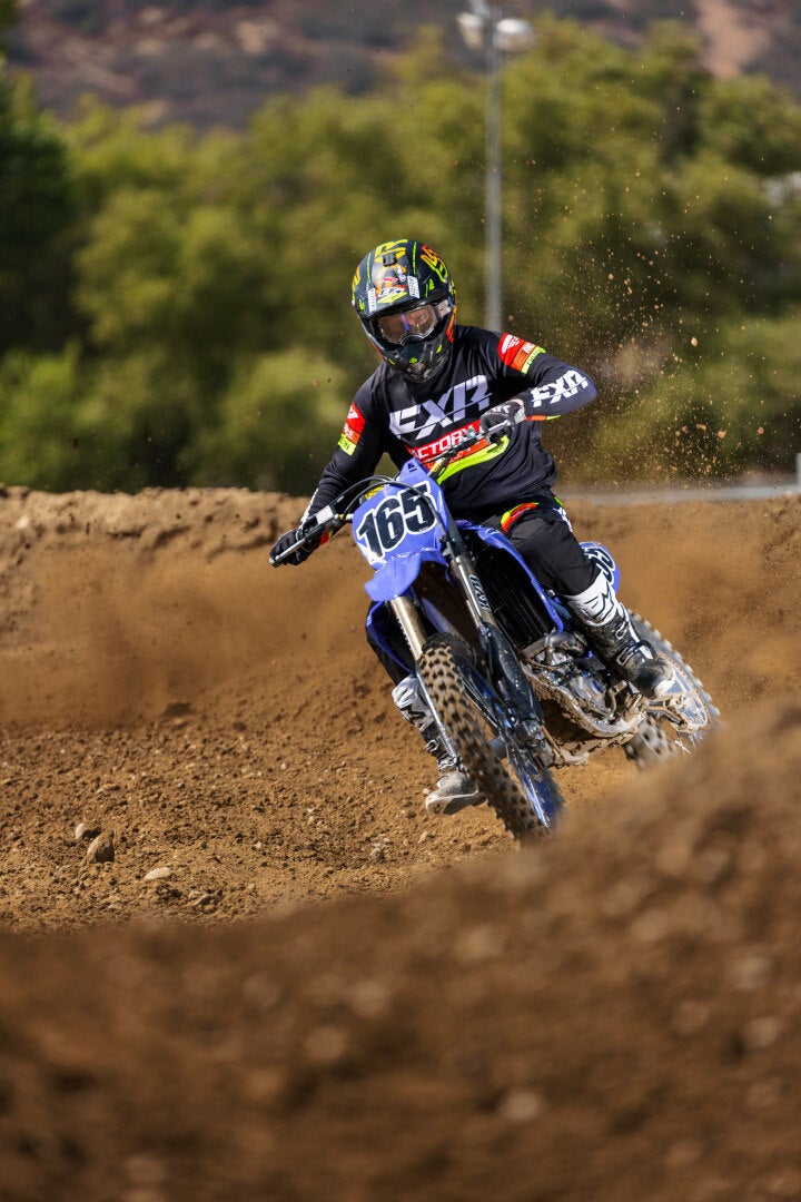 FXR Clutch 2023 Motocross bukser sort/gul/rød 36 Figur 5