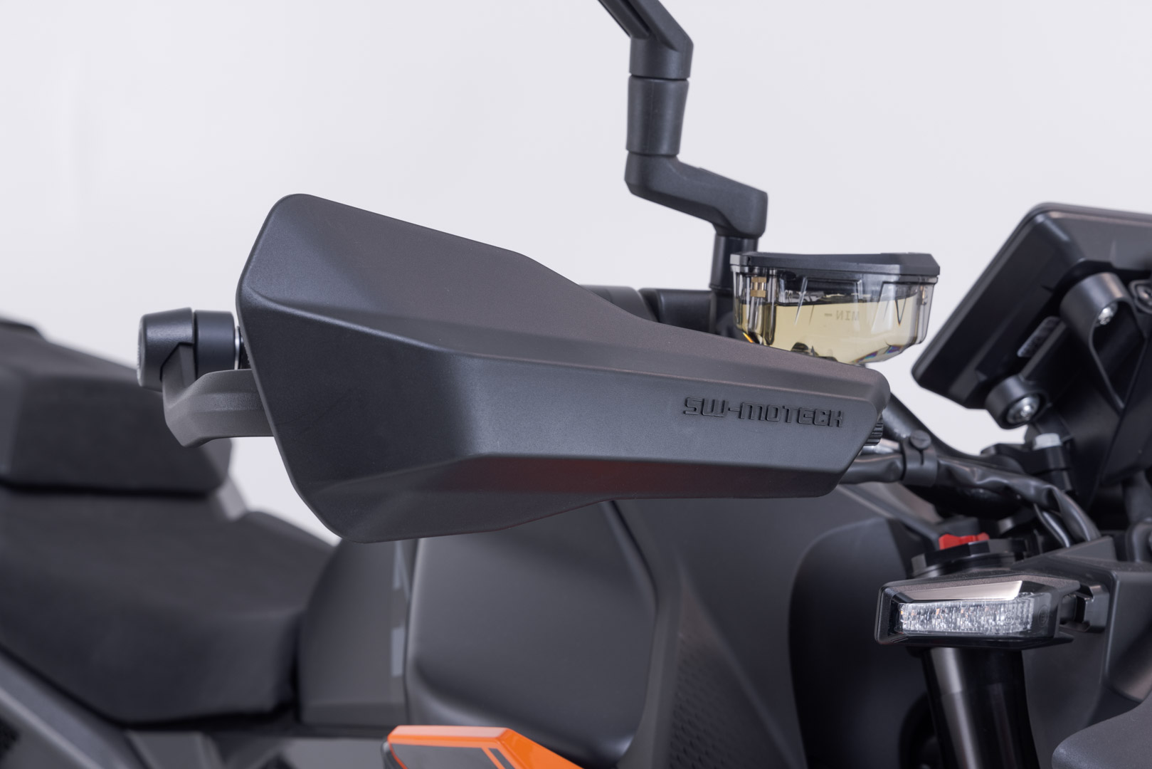 Kit SW-Motech Sport de protecție de mână - Negru. KTM 990 Duke (23-). Figura 3