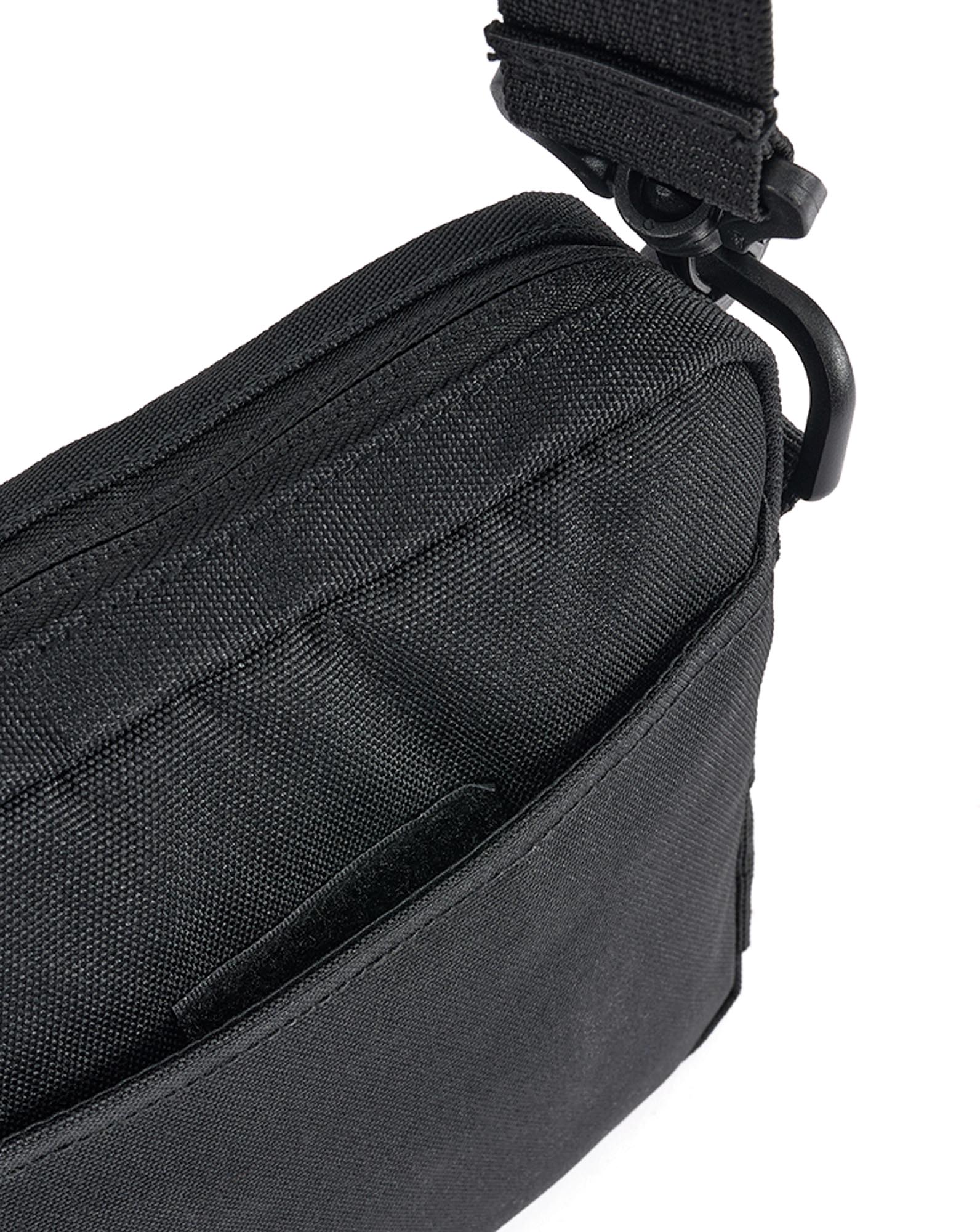 Brandit City Shoulder Bag black Figure 3