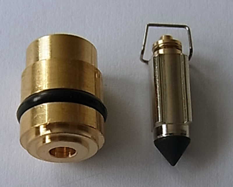 Tourmax Kit säte och förgasarnål Yamaha DT125R Figur 2