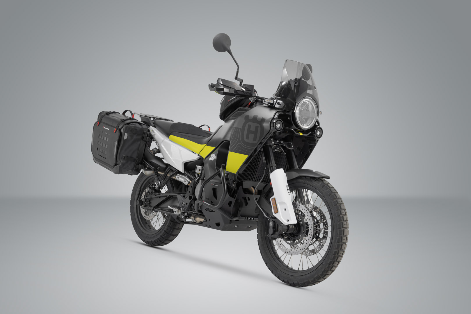 SW-Motech SysBag WP L/L sistem - Husqvarna Norden 901 (21-). Figura 2