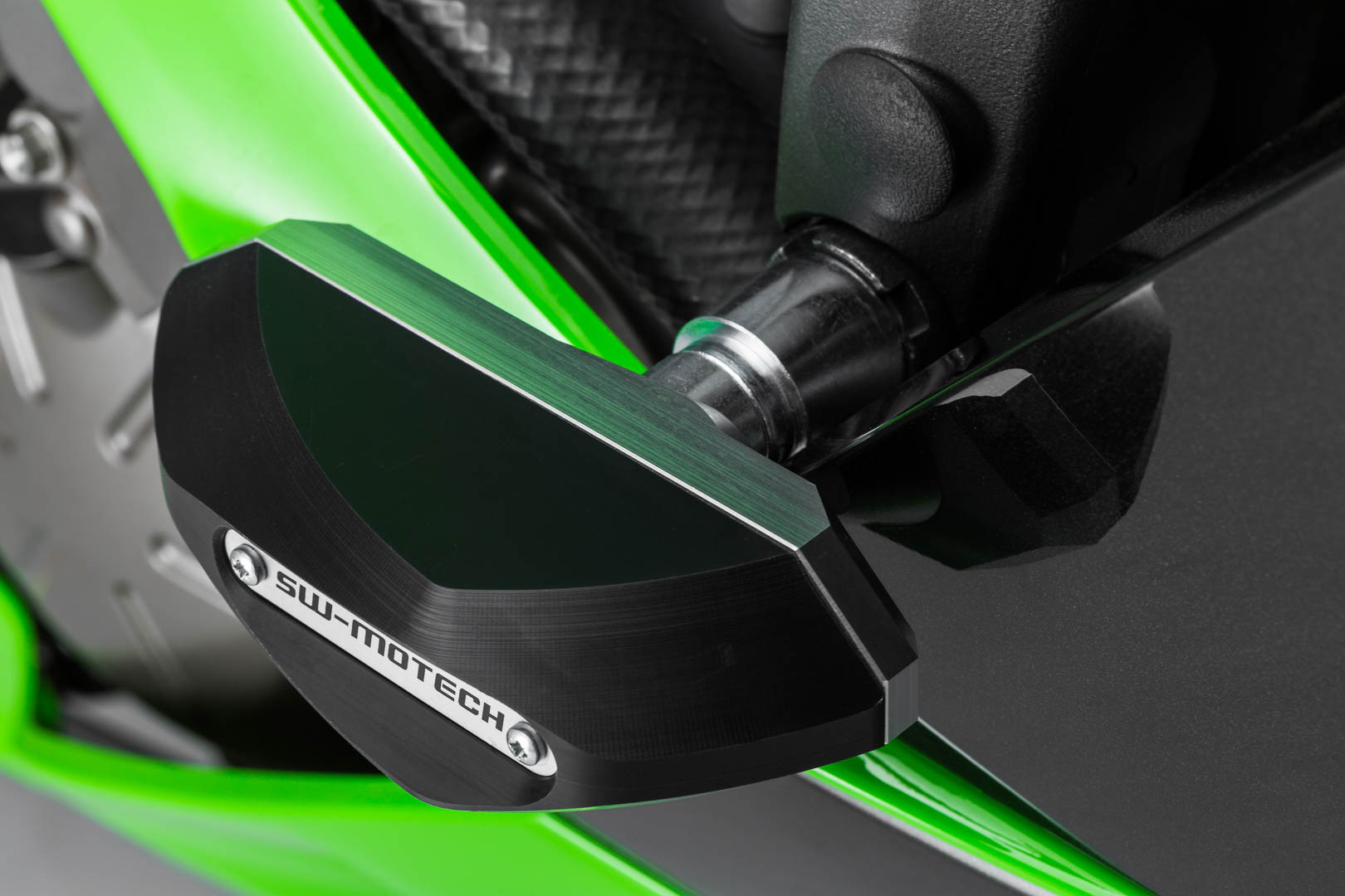 Kit SW-Motech Frame slider - Negru. Kawasaki Ninja ZX-6R 636 (13-23). Figura 3