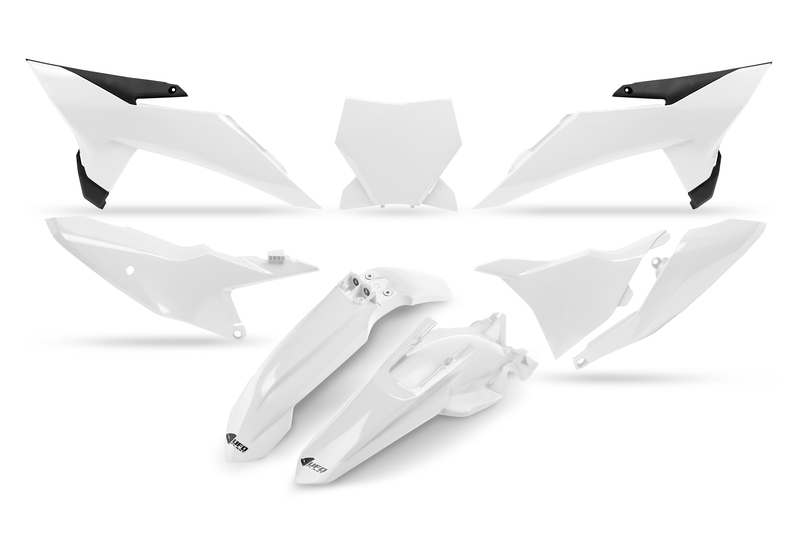 OVNI Kit plastiques Figure 1