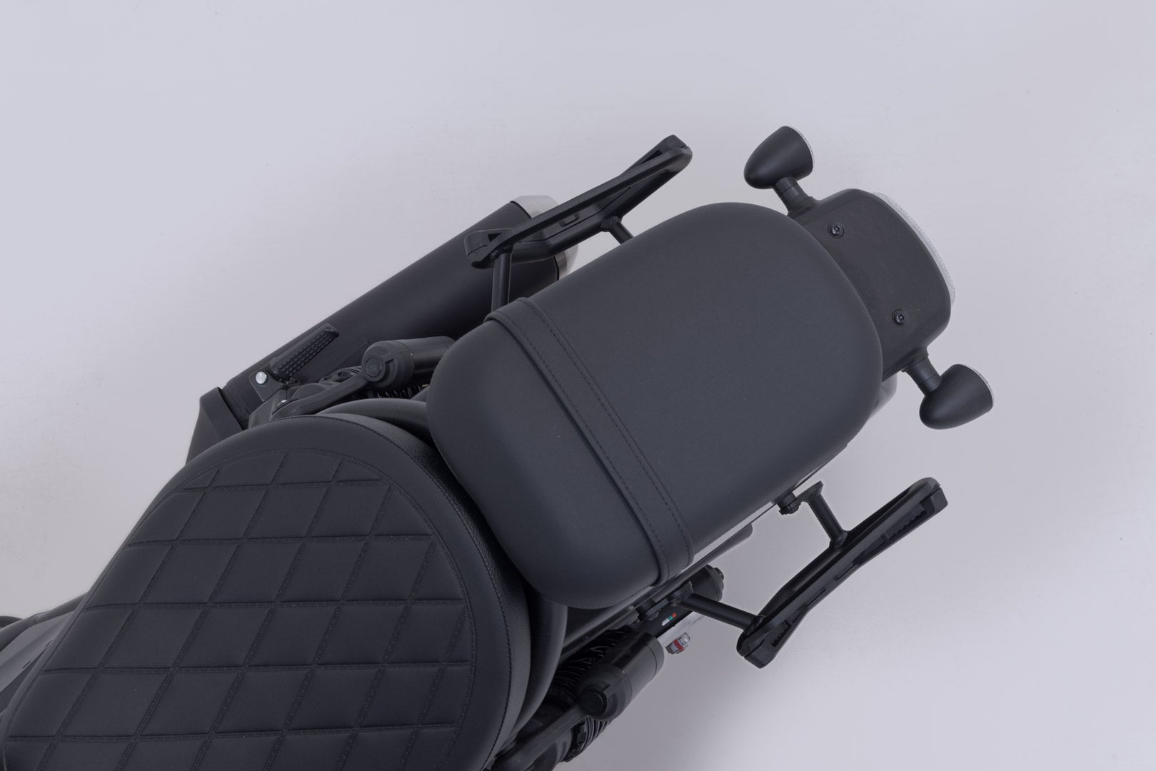 SW-Motech V-LOC Side Carrier left - Honda CMX1100 Rebel (20-). Figure 5
