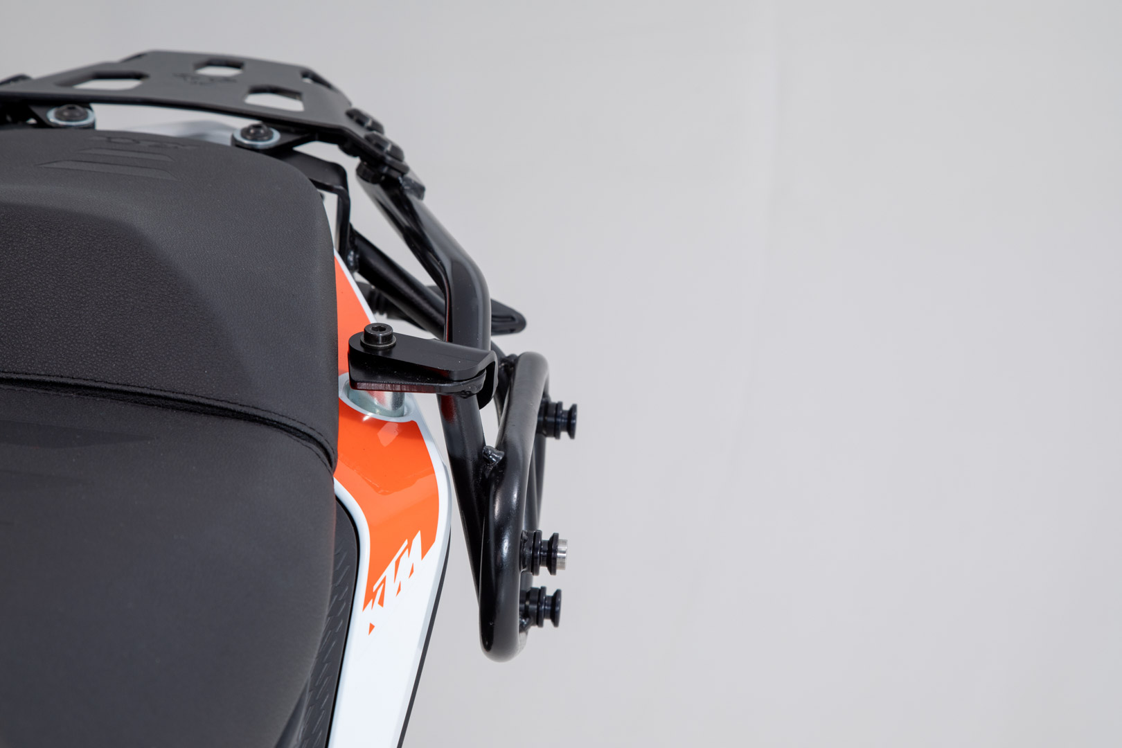 Portavion lateral SW-Motech SLC stânga - KTM 390 Adventure (19-). Figura 3