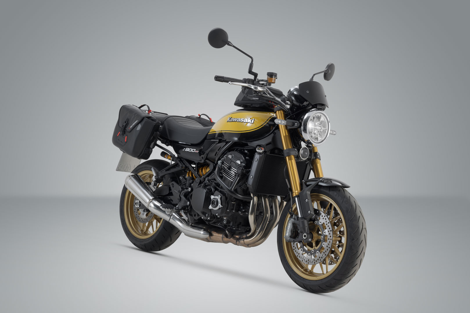 SW-Motech SysBag WP sistem M/S - Kawasaki Z900RS/ Cafe/ SE (17-), 50th Anniversare. (22-). Figura 2