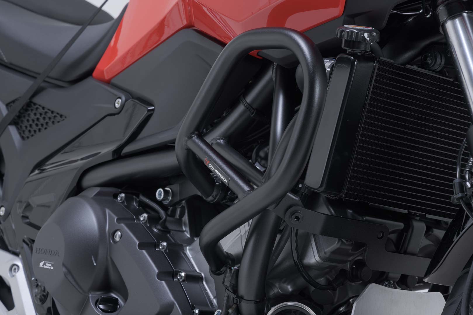 Protecție a setului SW-Motech Adventure - Honda NC750XD (24-) cu DCT. Figura 2