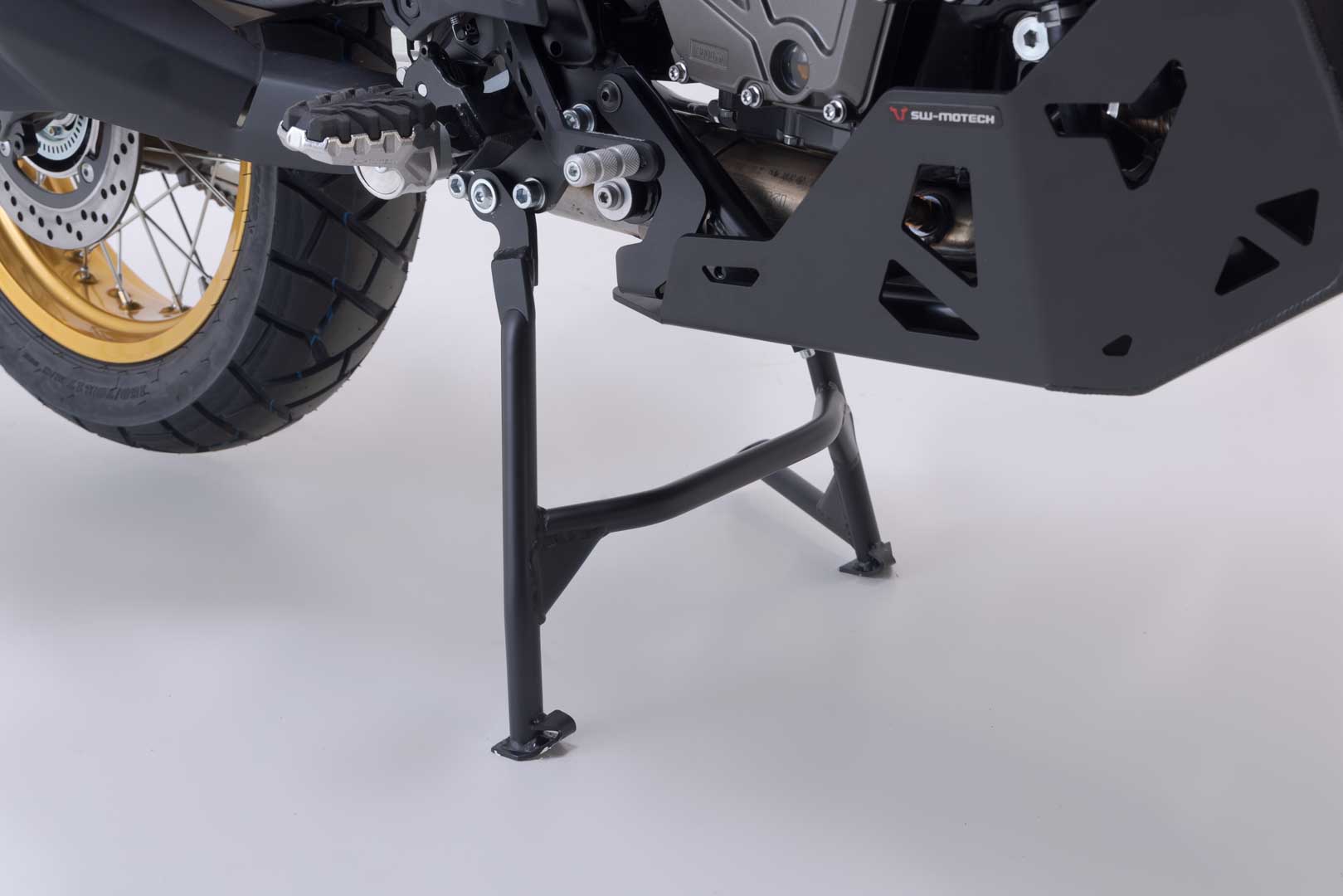 Standul SW-Motech - Negru. Suzuki V-Strom 800DE (22-). Figura 1