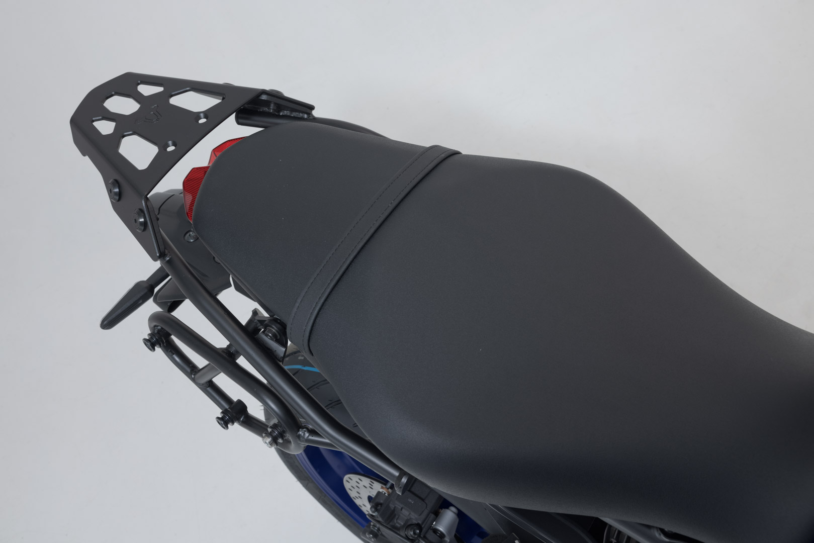 Sistem lateral SW-Motech URBAN ABS - 2x 16,5 l. Yamaha MT-09 (20-). Figura 5