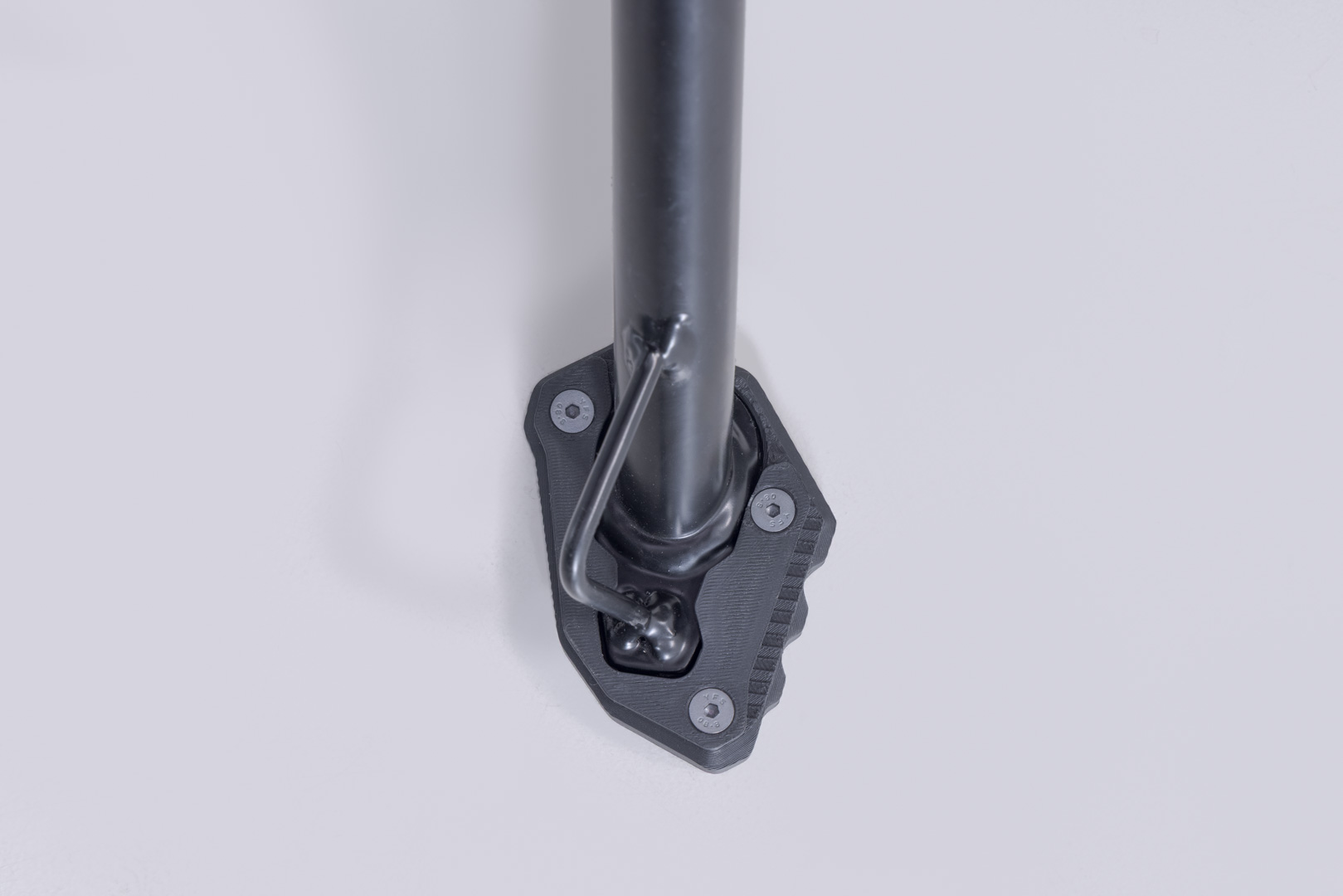 SW-Motech förlängning för sidofot – svart/silver. KTM 250 Advanced, 390 Rad (25-). Figur 2