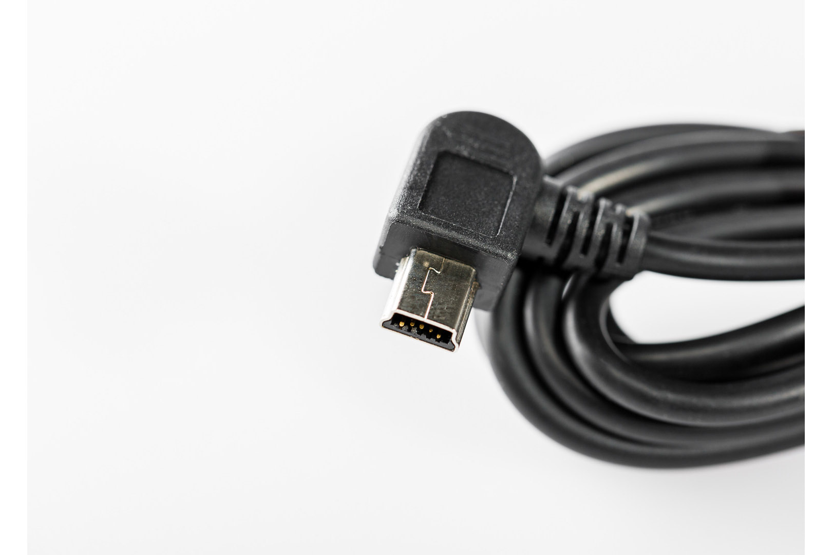 Cablu de încărcare SW-Motech Mini USB - Pentru 12V DIN și priză pentru brichetă. 2000 mA. Figura 3
