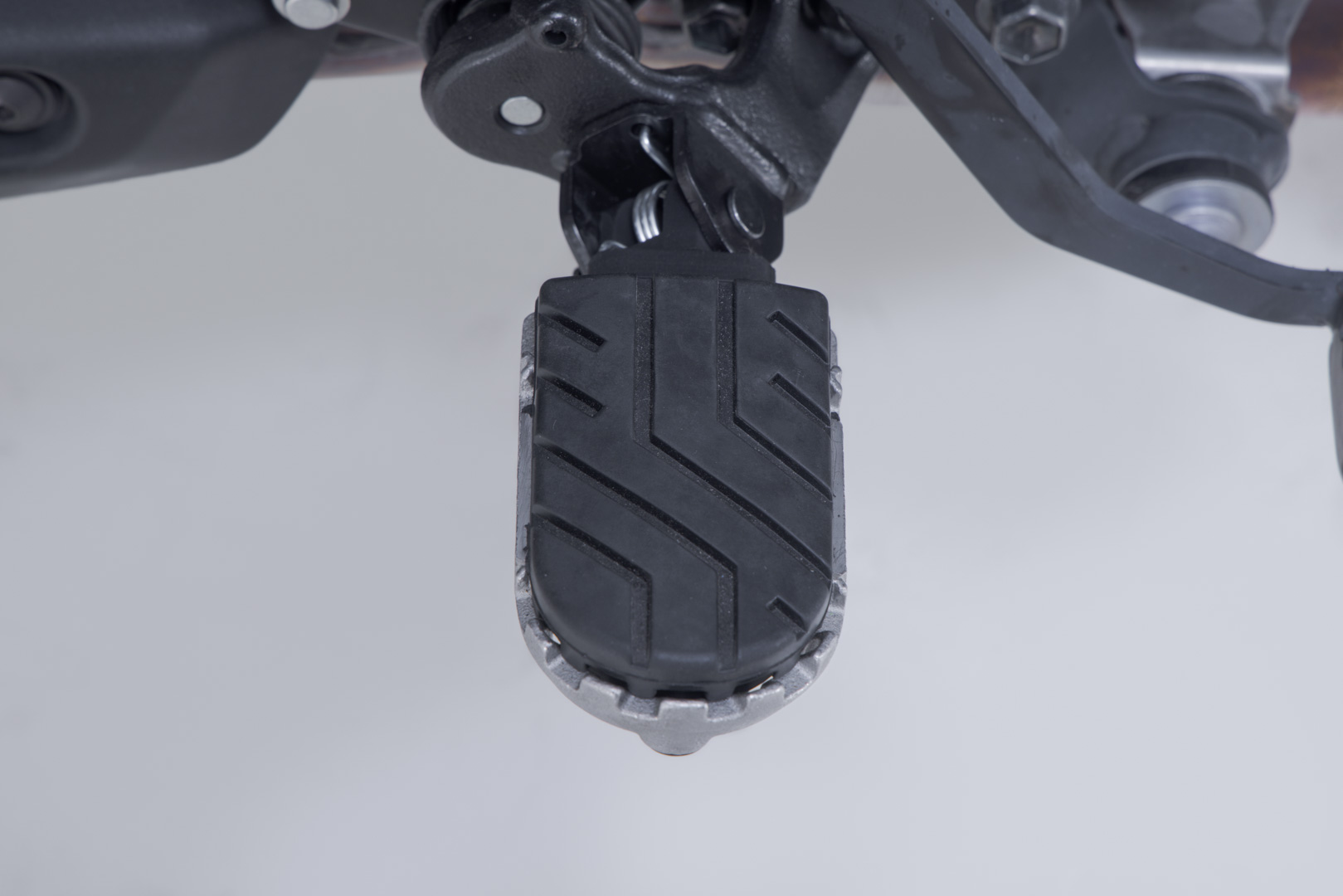 Kit de sprijin pentru picioare SW-Motech ION - Argintiu. Suzuki V-Strom 800 (22-). Figura 5